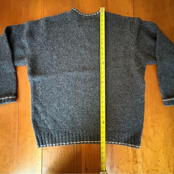 Men's LL Bean Classic Wool Blend Henley Sweater Large - Dark Gray - Picture 7 of 11